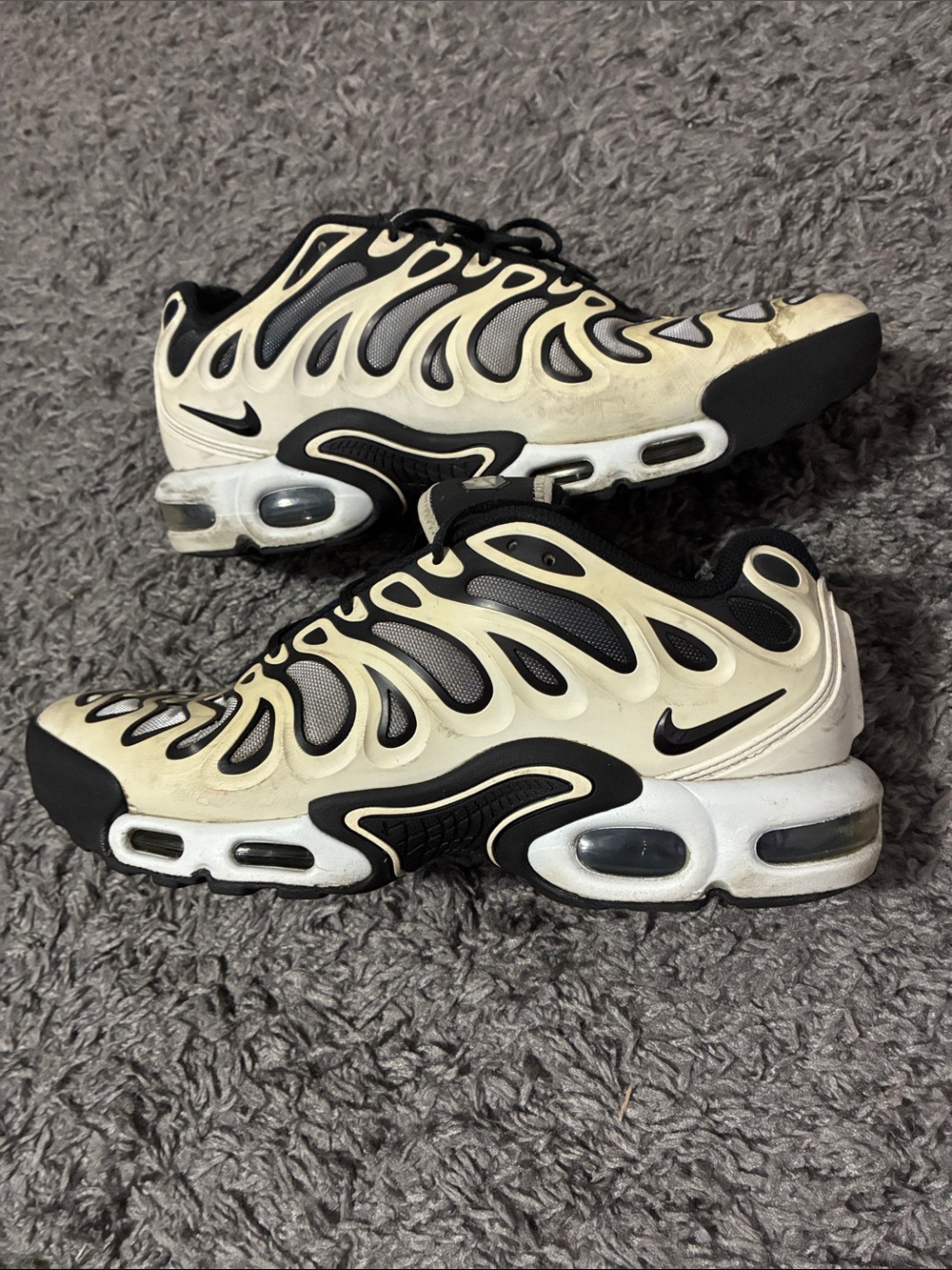 Nike air max plus drift